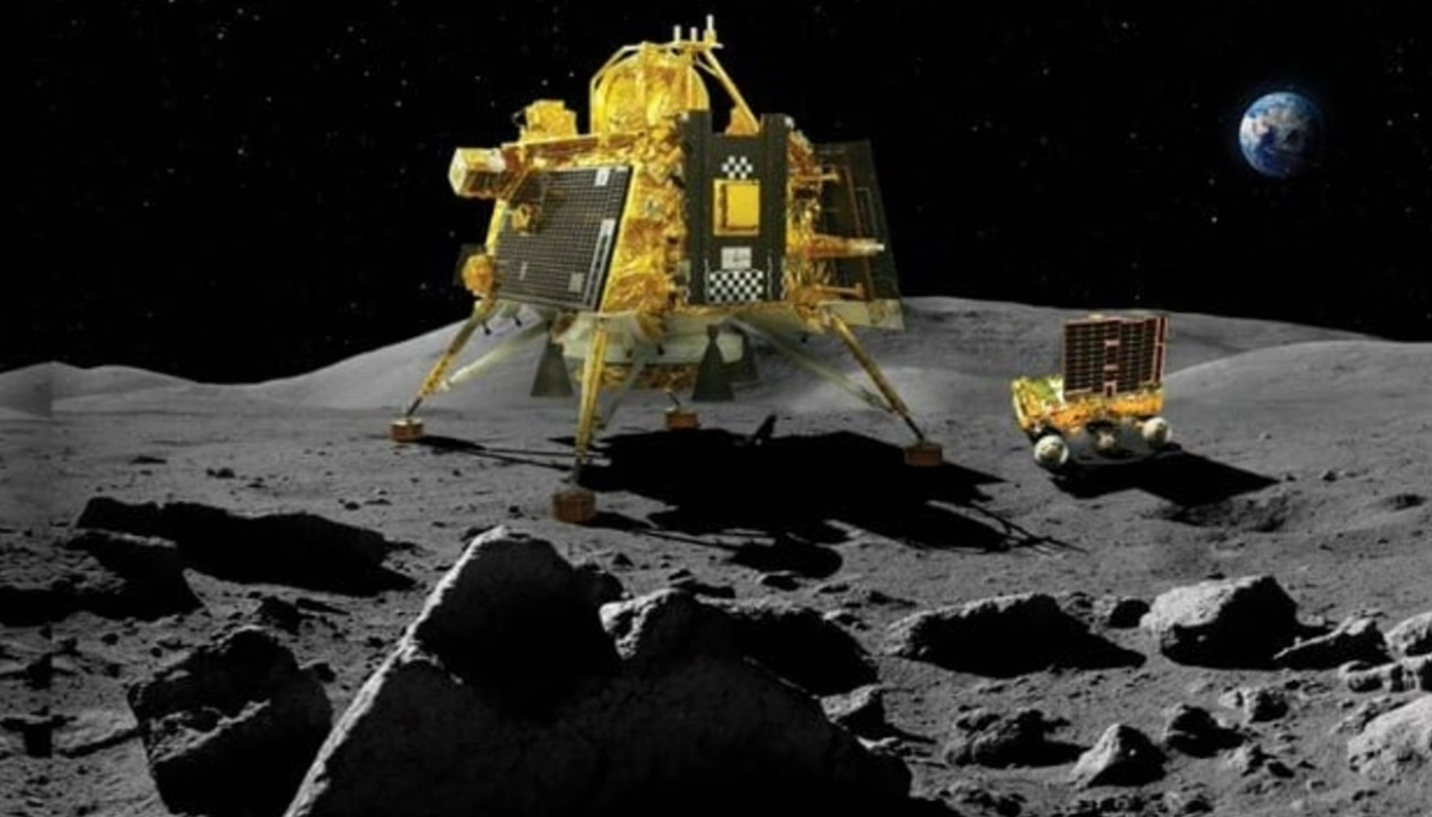 India bëhet lidere e garës në hapësirë pas uljes historike në Hënë